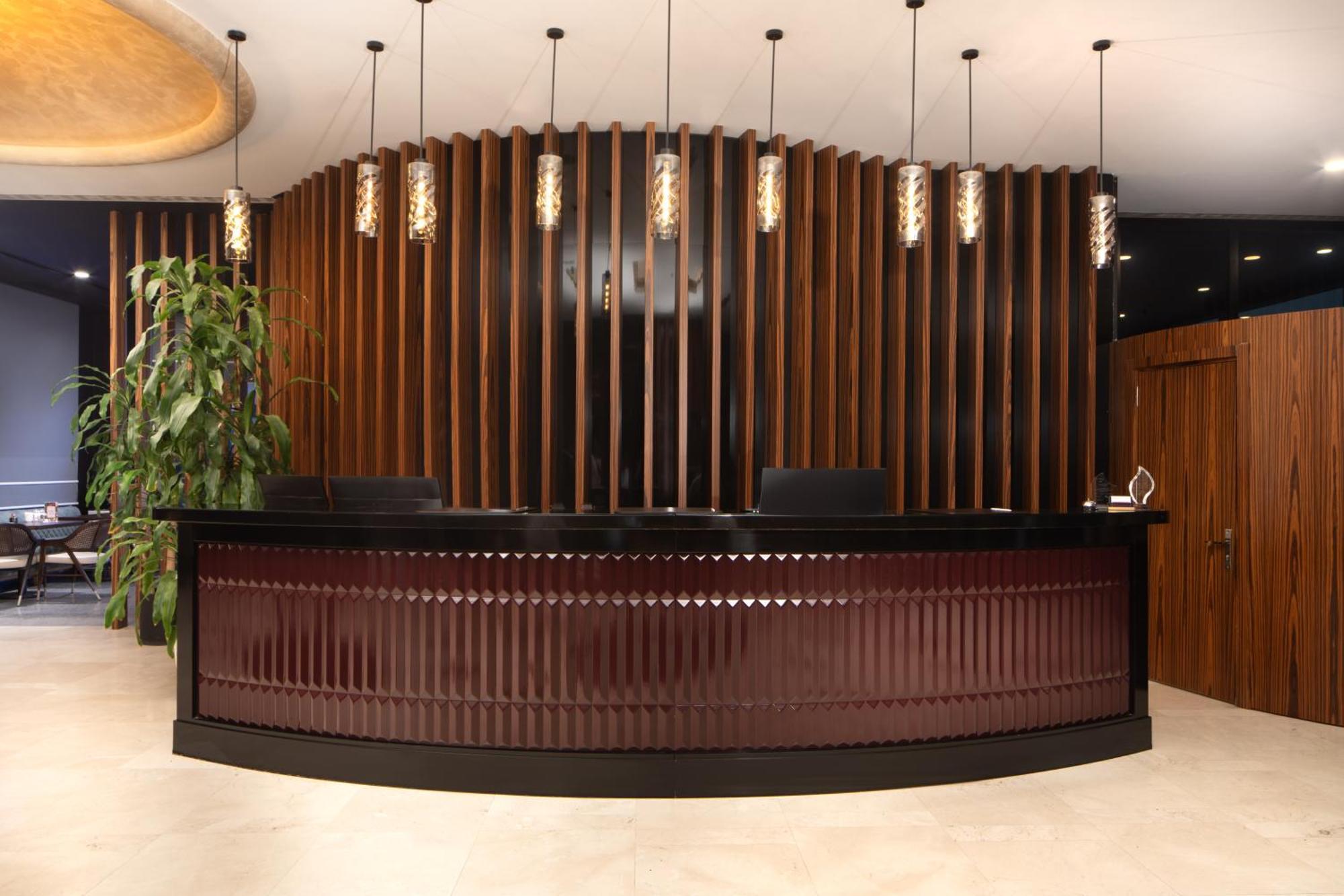 Ramada Plaza By Wyndham Istanbul Atakoy Hotell Exteriör bild
